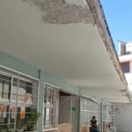 TELESECUNDARIA DE JOJUTLA, PRESENTA PELIGROSO DESPRENDIMIENTO DE PLAFÓN